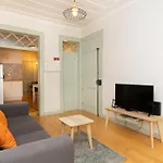 Madalena Cozy - Cozy In Baixa * Лісабон