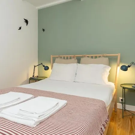 Madalena Cozy Apartment Lisbon