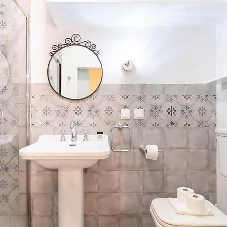 Апартаменти Madalena Cozy - Cozy In Baixa *