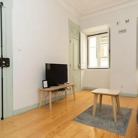 Madalena Cozy * Lisbon
