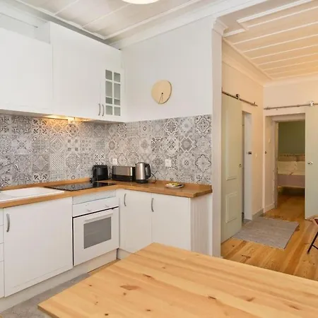 Madalena Cozy Лиссабон