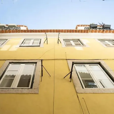 Madalena Cozy - Cozy In Baixa Lisboa