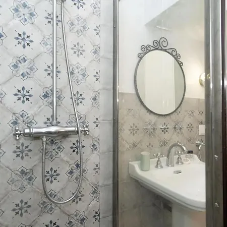 Madalena Cozy Апартаменти *