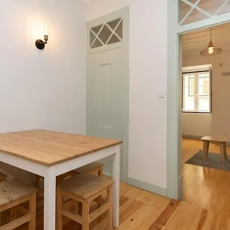 Madalena Cozy Апартаменти