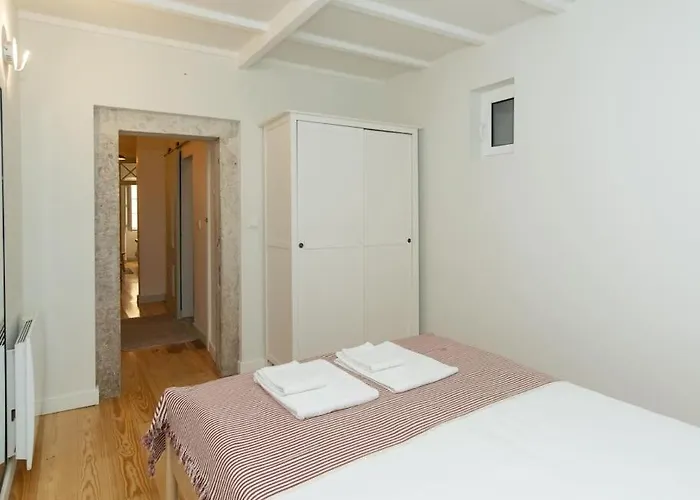 Madalena Cozy - Cozy In Baixa