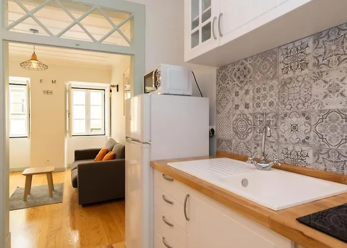 Madalena Cozy - Cozy In Baixa *