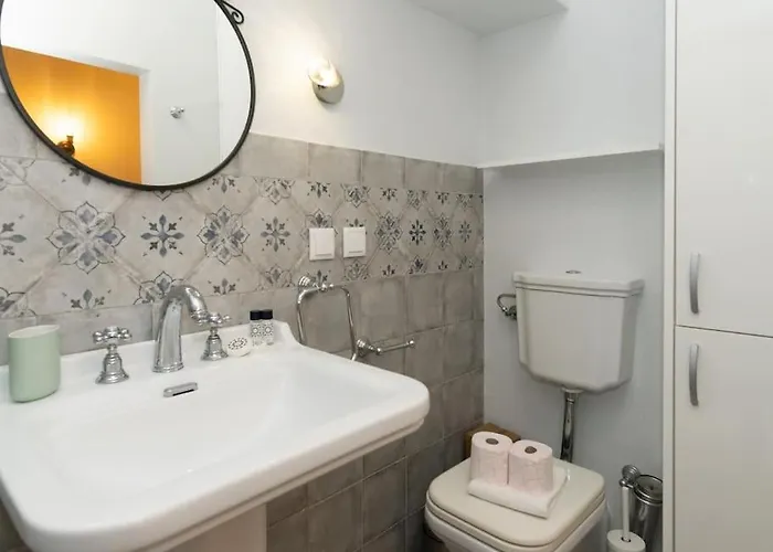 Apartment Madalena Cozy - Cozy In Baixa